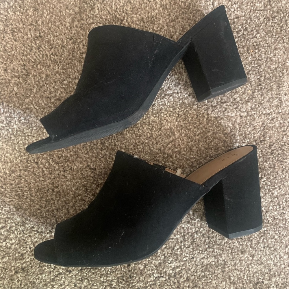 Black Heeled Mules